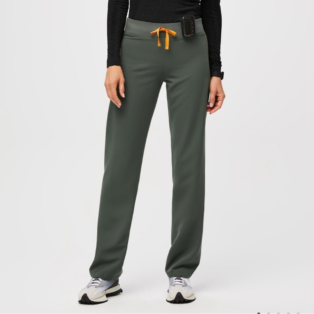 FIGS Scrub Pants Womens Large Green Moss Livingston Basic Nurse T21003